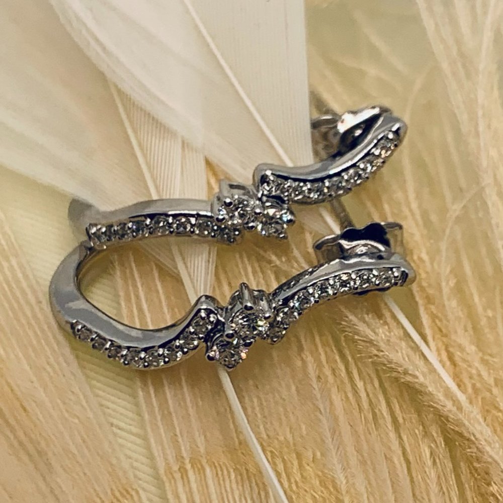 Diamond J Hoop Earrings in 10k WG